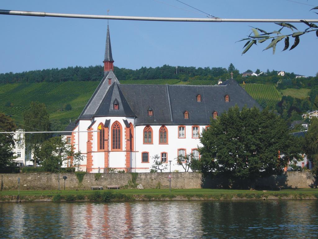 Christiana'S Wein & Art Hotel Бернкастель-Кюс Экстерьер фото