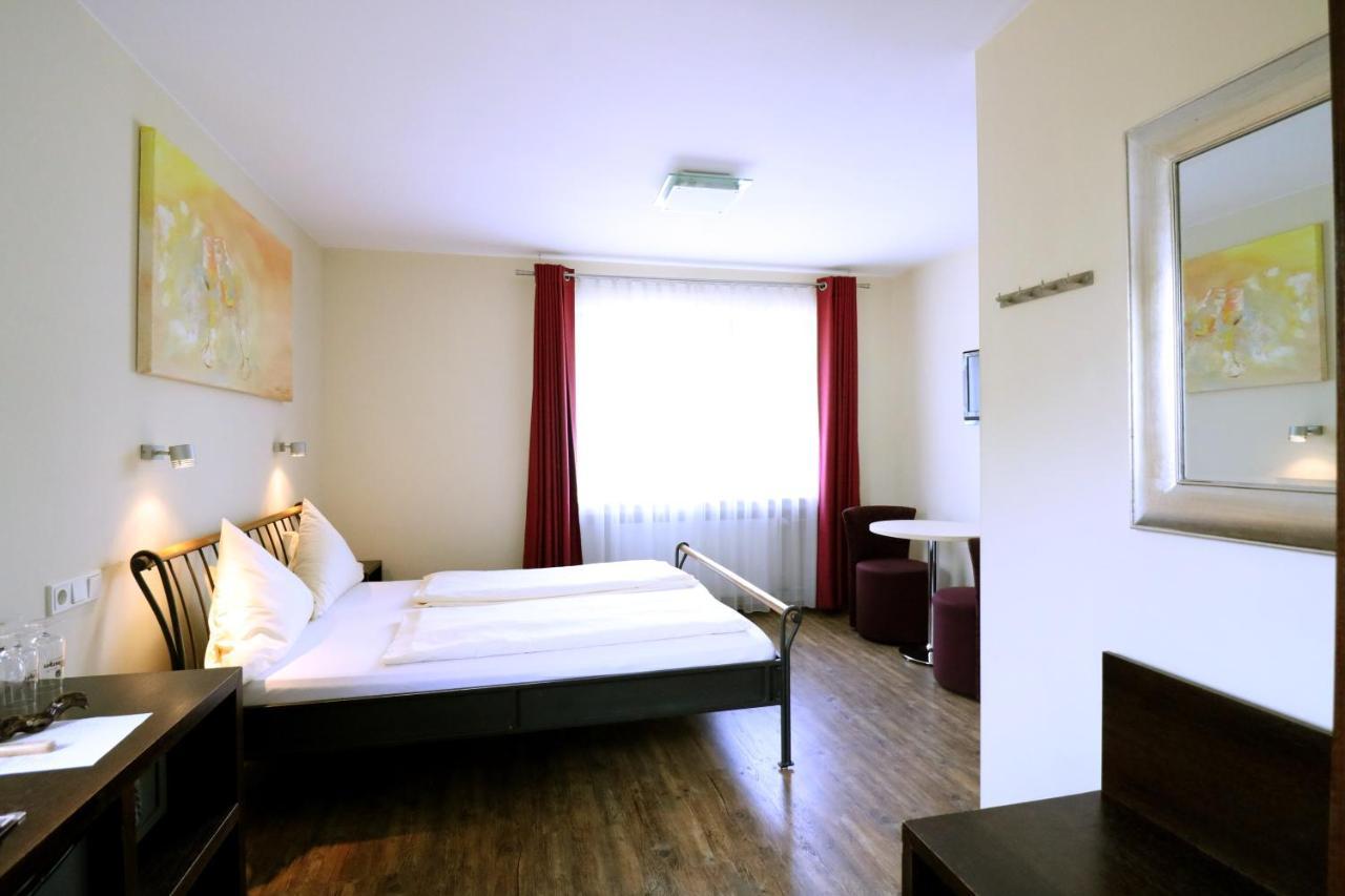 Christiana'S Wein & Art Hotel Бернкастель-Кюс Экстерьер фото